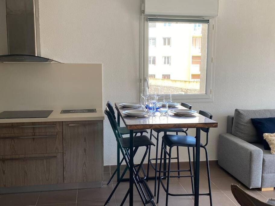 Cosy T3 Gare Terrasse + Parking Apartment Sete Luaran gambar